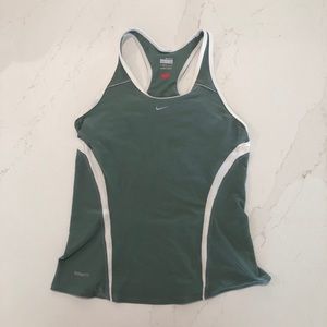 Nike workout tank